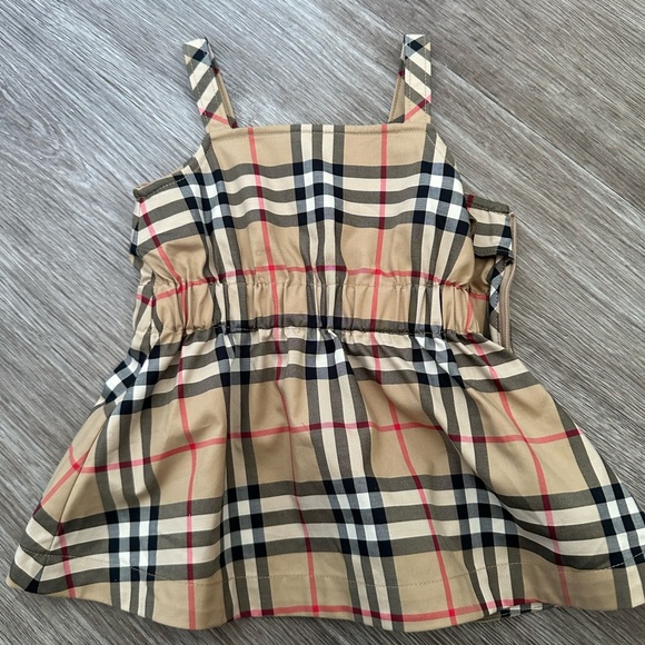 Infant Burberry Dress size 6 months